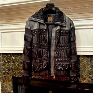 Gil Santucci Italy 100% leather wool blend studded black bomber jacket sz.42IT